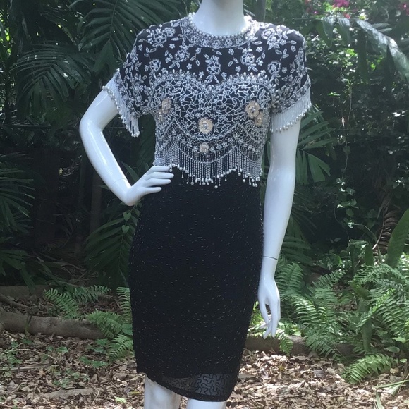 Oleg Cassini Dresses & Skirts - Vintage Oleg Cassini beaded Dress